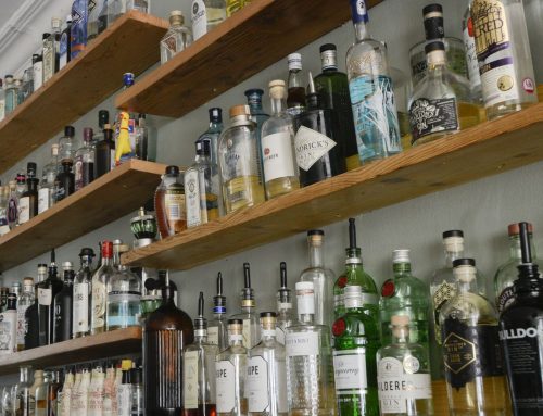 Le gin : un alcool à la mode à juste titre